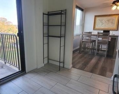 3450 Toledo Terrace - Photo Thumbnail 4