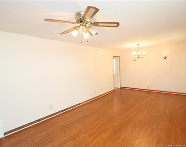 116 Shirley Drive - Photo Thumbnail 6