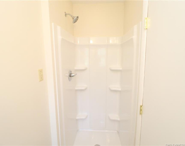 116 Shirley Drive - Photo Thumbnail 25