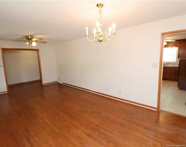 116 Shirley Drive - Photo Thumbnail 8