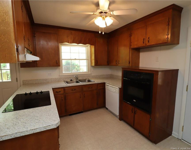 116 Shirley Drive - Photo Thumbnail 12