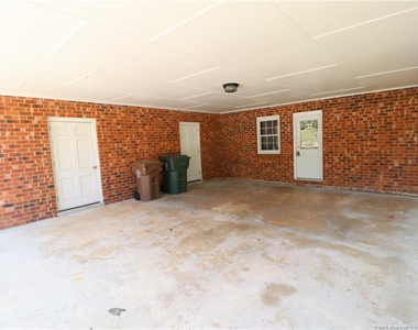 116 Shirley Drive - Photo Thumbnail 2