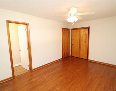 116 Shirley Drive - Photo Thumbnail 21