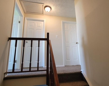 7626 Green Willow Court - Photo Thumbnail 13