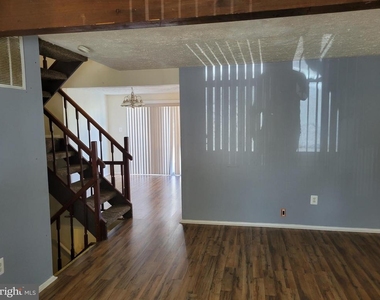 7626 Green Willow Court - Photo Thumbnail 27