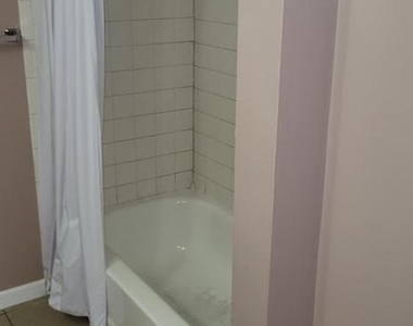 7626 Green Willow Court - Photo Thumbnail 5