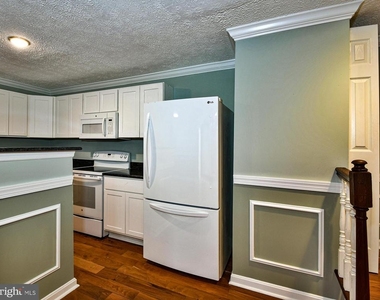 8011 Mandan Road - Photo Thumbnail 10