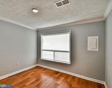 8011 Mandan Road - Photo Thumbnail 25