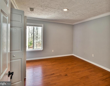 8011 Mandan Road - Photo Thumbnail 20