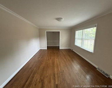 228 Whitney Drive - Photo Thumbnail 8