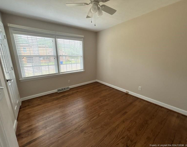 228 Whitney Drive - Photo Thumbnail 13