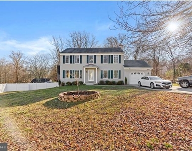 5101 Lansing Drive - Photo Thumbnail 2