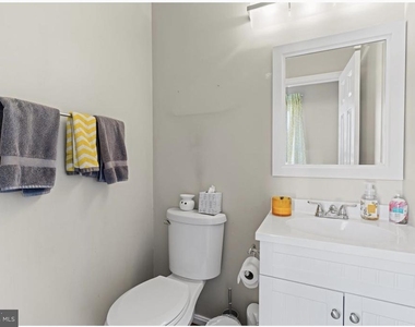 5101 Lansing Drive - Photo Thumbnail 25