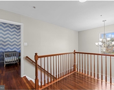 5101 Lansing Drive - Photo Thumbnail 17