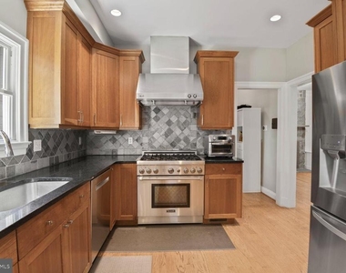 4304 Dresden Street - Photo Thumbnail 13