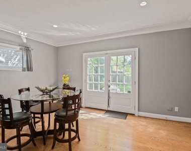 4304 Dresden Street - Photo Thumbnail 10