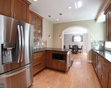 4304 Dresden Street - Photo Thumbnail 14