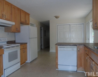 4705 Stafford Drive - Photo Thumbnail 3