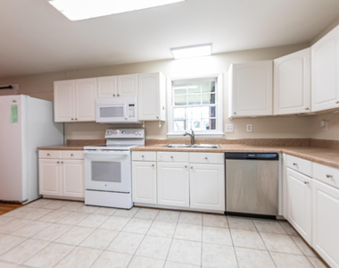 408 Ortega Road - Photo Thumbnail 6