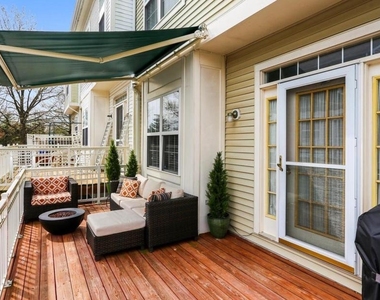 2116 Darcy Green Place - Photo Thumbnail 4