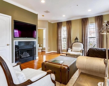 2116 Darcy Green Place - Photo Thumbnail 7