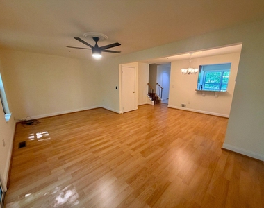 12310 Quince Valley Drive - Photo Thumbnail 5