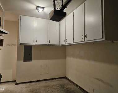 3214 Philmont Drive - Photo Thumbnail 25