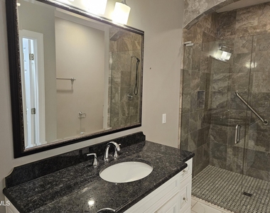 3214 Philmont Drive - Photo Thumbnail 16