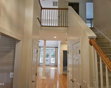 3214 Philmont Drive - Photo Thumbnail 3