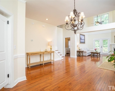 125 Grande Drive - Photo Thumbnail 5