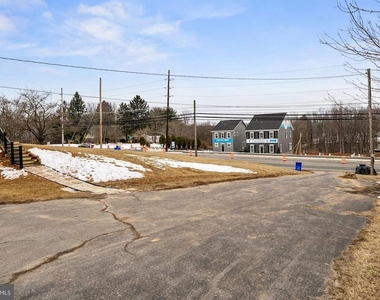 22929 Frederick Road - Photo Thumbnail 14
