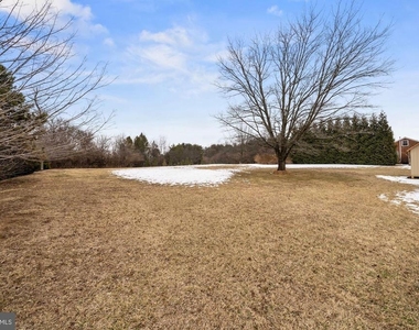 22929 Frederick Road - Photo Thumbnail 13