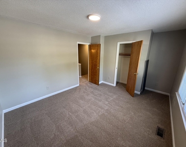2905 Faversham Place - Photo Thumbnail 8