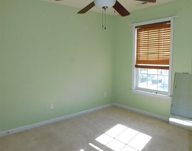 2008 Metacomet Way - Photo Thumbnail 17