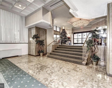 5500 Friendship Boulevard - Photo Thumbnail 11