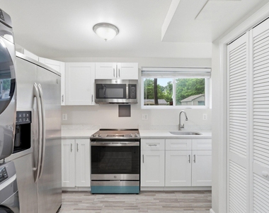 14407 Oakvale Street - Photo Thumbnail 4