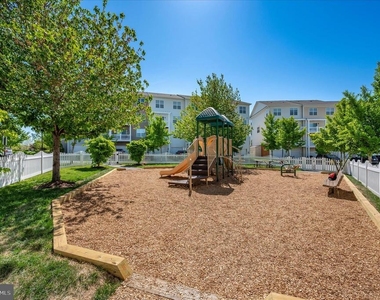 11926 Little Seneca Parkway - Photo Thumbnail 54