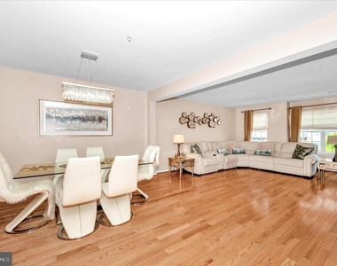11926 Little Seneca Parkway - Photo Thumbnail 11