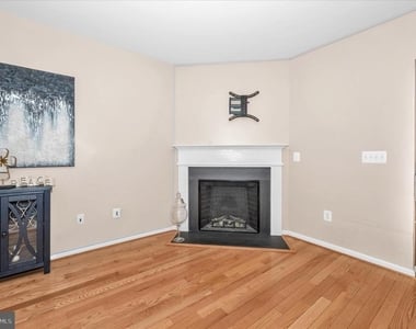 11926 Little Seneca Parkway - Photo Thumbnail 24