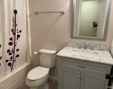 2357 Huron Street - Photo Thumbnail 6