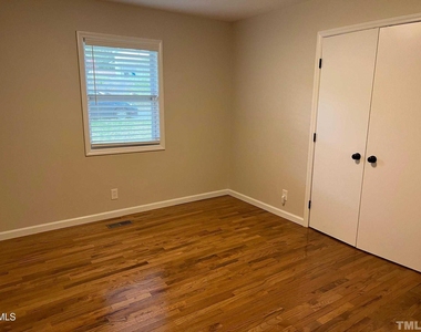 2357 Huron Street - Photo Thumbnail 5