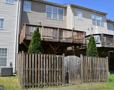 2306 Cold Meadow Way - Photo Thumbnail 44