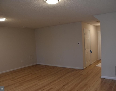 2306 Cold Meadow Way - Photo Thumbnail 32