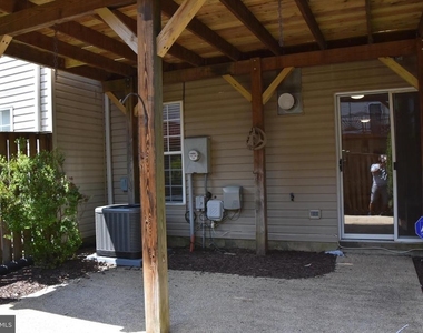 2306 Cold Meadow Way - Photo Thumbnail 30