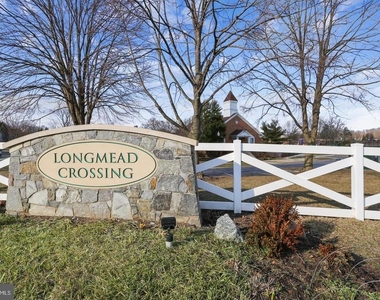 2306 Cold Meadow Way - Photo Thumbnail 21