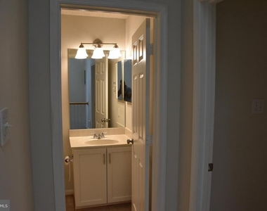 2306 Cold Meadow Way - Photo Thumbnail 35