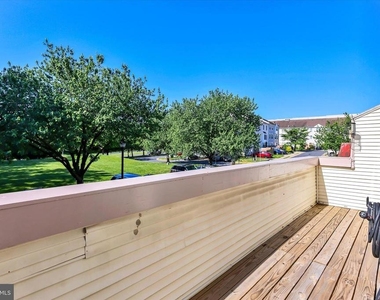 9411 Royal Bonnet Terrace - Photo Thumbnail 42