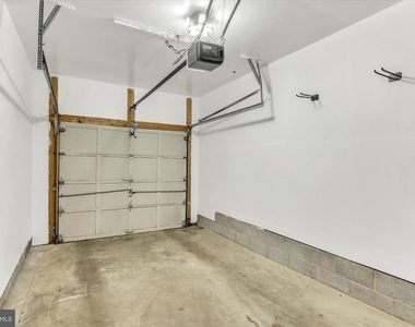 9411 Royal Bonnet Terrace - Photo Thumbnail 39