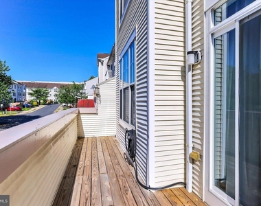 9411 Royal Bonnet Terrace - Photo Thumbnail 41