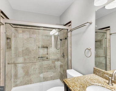 9411 Royal Bonnet Terrace - Photo Thumbnail 26
